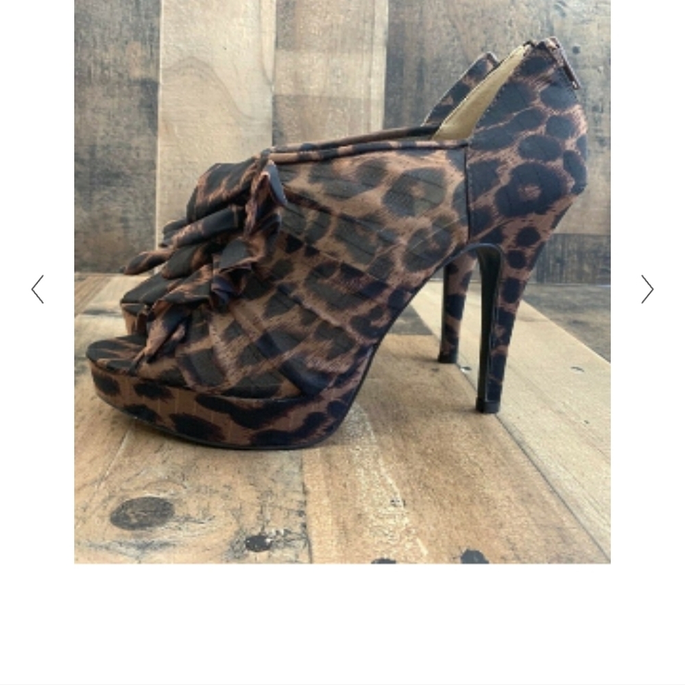 Metaphor Blakely Leopard Print High Heels Ruffled… - image 1